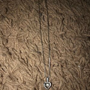 Kay Jewelers diamond heart necklace